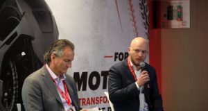 ¿Cómo la industria de las motos aporta al desarrollo y crecimiento de Colombia?