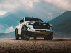 Llega a Colombia la nueva Toyota Hilux GR SPORT con tres mejoras al estilo Rally-road.