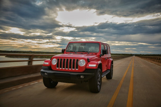 Jeep® Wrangler Unlimited Sahara, un icono todoterreno