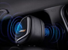 Conéctate con tu música favorita y el sonido envolvente del sistema BOSE del asiento del conductor de Nissan Kicks