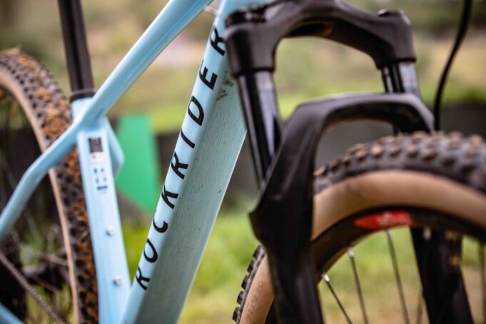 Así es la nueva bicicleta de montañismo que pesa tan solo un kilogramo