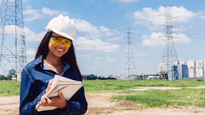 Equidad laboral: un reto para las mujeres de la industria de ingeniería en Latinoamérica