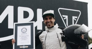 Triumph gana el Récord Guinness a la mayor distancia recorrida en moto en 24 horas