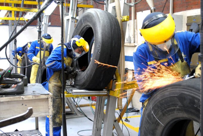 La planta de reencauche más grande de Colombia abre sus puertas con una inversión de $8 mil millones