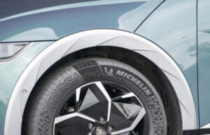 La llanta de turismo MICHELIN con un 45% de materiales sostenibles recibe el AutomotiveINNOVATIONS Award 2023