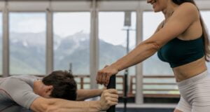 Beneficios de entrenar en compañía en el Mes del Amor y la Amistad