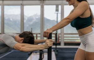 Beneficios de entrenar en compañía en el Mes del Amor y la Amistad