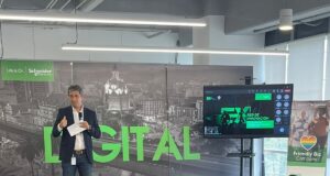 La Red de Innovación Abierta de Schneider Electric: construyendo puentes hacia el futuro de la energía