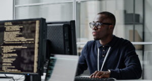 IBM se compromete a capacitar a 2 millones de personas en inteligencia artificial