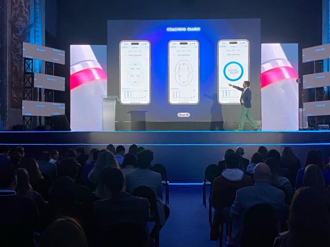 Nuevo Oral-B IO, el cepillo de dientes eléctrico inteligente que revoluciona el cepillado dental y combate los problemas de encías en Colombia