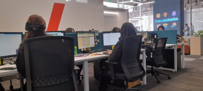 Así puede aplicar a más de 100 vacantes laborales para fin de año