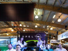 Opel continúa pisando fuerte en Colombia y supera sus metas en un 143% durante el Salón del Automóvil
