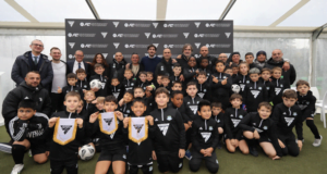 Ea Sports™ le da acceso al fútbol base a niños italianos en honor a Gianluca Vialli