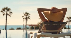 Tres formas inteligentes de invertir su prima navideña en turismo