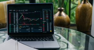 A pesar de la situación macroeconómica, más de un 70% de colombianos ve probable invertir en los próximos 6 meses