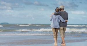 Que la disminución auditiva no afecte la vida romántica