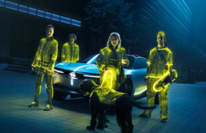 Opel Experimental: el primer modelo pintado con luz que se puede ver en la oscuridad
