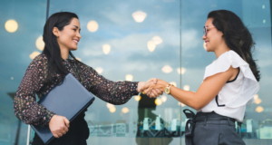 5 soluciones para incrementar la participación de mujeres en el sector TI en Colombia