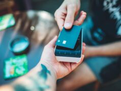 El 37% de la población colombiana ya paga habitualmente sin contacto con la tarjeta y más del 53% estaría dispuesta a eliminar el dinero en efectivo en las transacciones para mejorar el impacto en el medio ambiente