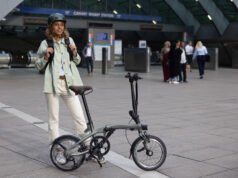 ¿Cuáles son los beneficios de usar la bicicleta en vez del transporte público?
