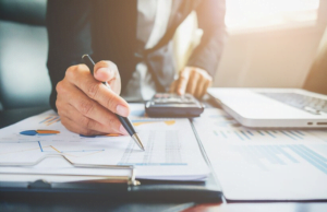 Convierte tu prima en oportunidades: Guía para optimizar este ingreso extra