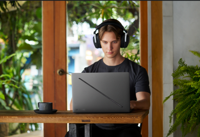 ASUS promueve la sostenibilidad: soluciones para prolongar la vida de tu portátil y reciclaje responsable