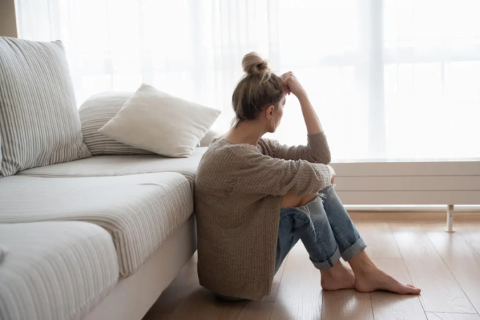 ¿Por qué esas relaciones ‘casi algo’ o ‘sin etiquetas’ nos dejan con el corazón hecho un ocho?