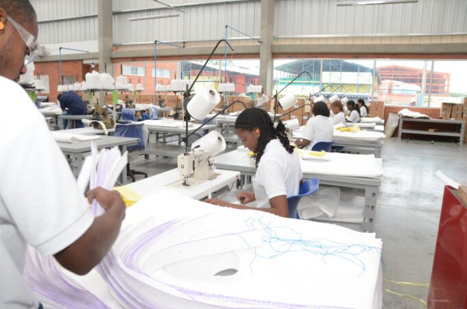 Pavco Wavin fortalece su tasa de contratación diversa con alto impacto en las poblaciones afro