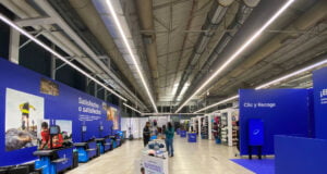 Decathlon revela en Cali su nueva imagen y hace la reapertura de su tienda en La Flora