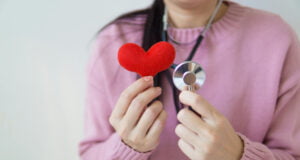 Factores de riesgo cardiovascular en las mujeres: ¿Por qué son más vulnerables?