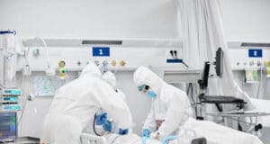 Covid-19 puede provocar el periodo más largo de exceso de mortalidad en tiempo de paz, de acuerdo con un nuevo informe de Swiss Re