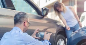 Autos y salud: los ramos de seguros que presentan más casos de fraude