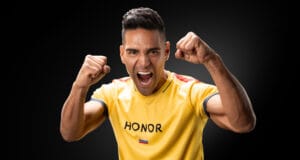 Falcao eligió el HONOR 200 como su celular. ‘El Tigre’ escogió a HONOR, la marca que más le recomendaron los colombianos, ¿por qué?