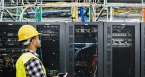 Calcule la inversión de su centro de datos con la nueva herramienta de Schneider Electric