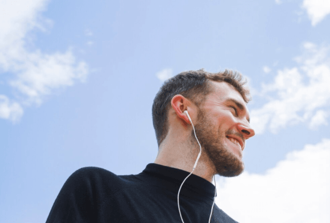 La pérdida auditiva no tratada puede afectar la salud mental de las personas