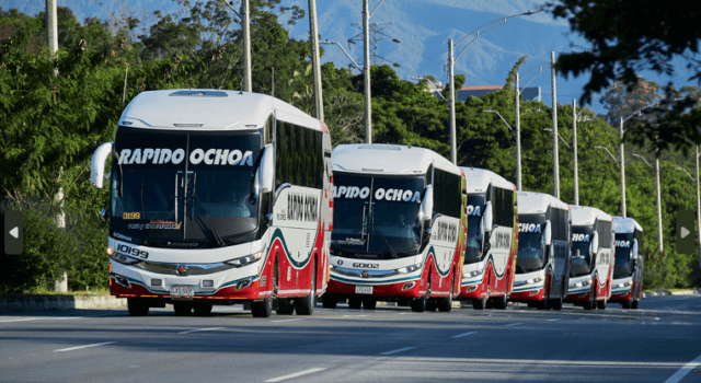 Scania continúa con su liderazgo en el mercado con la entrega de 25 buses a la empresa de transporte Rápido Ochoa