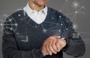 3 tendencias del 2025 para implementar IA junto a un socio tecnológico