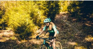 Así podrá personalizar su casco por uno de los artistas más reconocidos del país: cómo y cuándo hacerlo