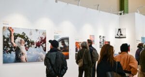 OPPO rinde homenaje al talento fotográfico global en la Paris Photo Fair bajo el lema «Querida Vida»