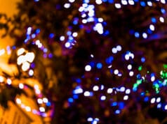 ¿Cómo recorrer los alumbrados navideños de una forma práctica y sostenible?