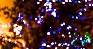 ¿Cómo recorrer los alumbrados navideños de una forma práctica y sostenible?