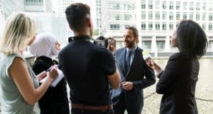 tyba por Credicorp Capital impulsa la educación financiera en Moneycon 2025