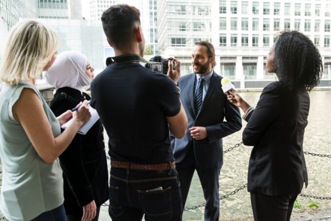 tyba por Credicorp Capital impulsa la educación financiera en Moneycon 2025