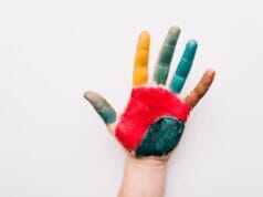 Raras pero no invisibles: así es vivir con una enfermedad huérfana en Colombia