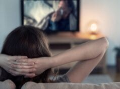 El mejor plan de fin de semana: ¿Cómo encontrar sus películas y series favoritas utilizando la inteligencia artificial en el sistema operativo Google TV?