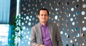 Schneider Electric nombra a Luis Santamaria como líder del área Cloud & Service Providers