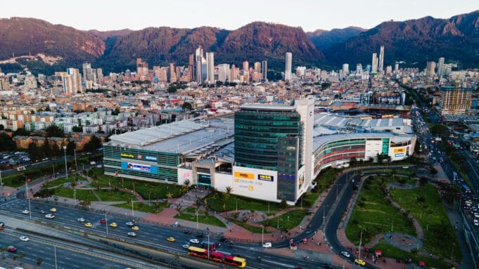 ¿Eres cantante, músico o bailarín? Mallplaza NQS está buscando artistas locales que quieran mostrar su talento