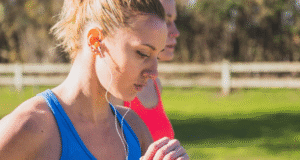 Gaes y Decathlon unen sus fuerzas para promover la protección auditiva en el deporte