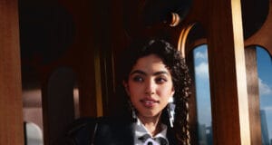 Madres campeonas: celebra su fuerza con un OPPO Reno13 5G