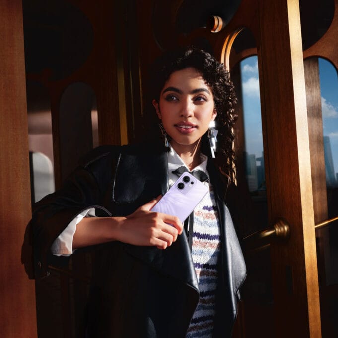 Madres campeonas: celebra su fuerza con un OPPO Reno13 5G